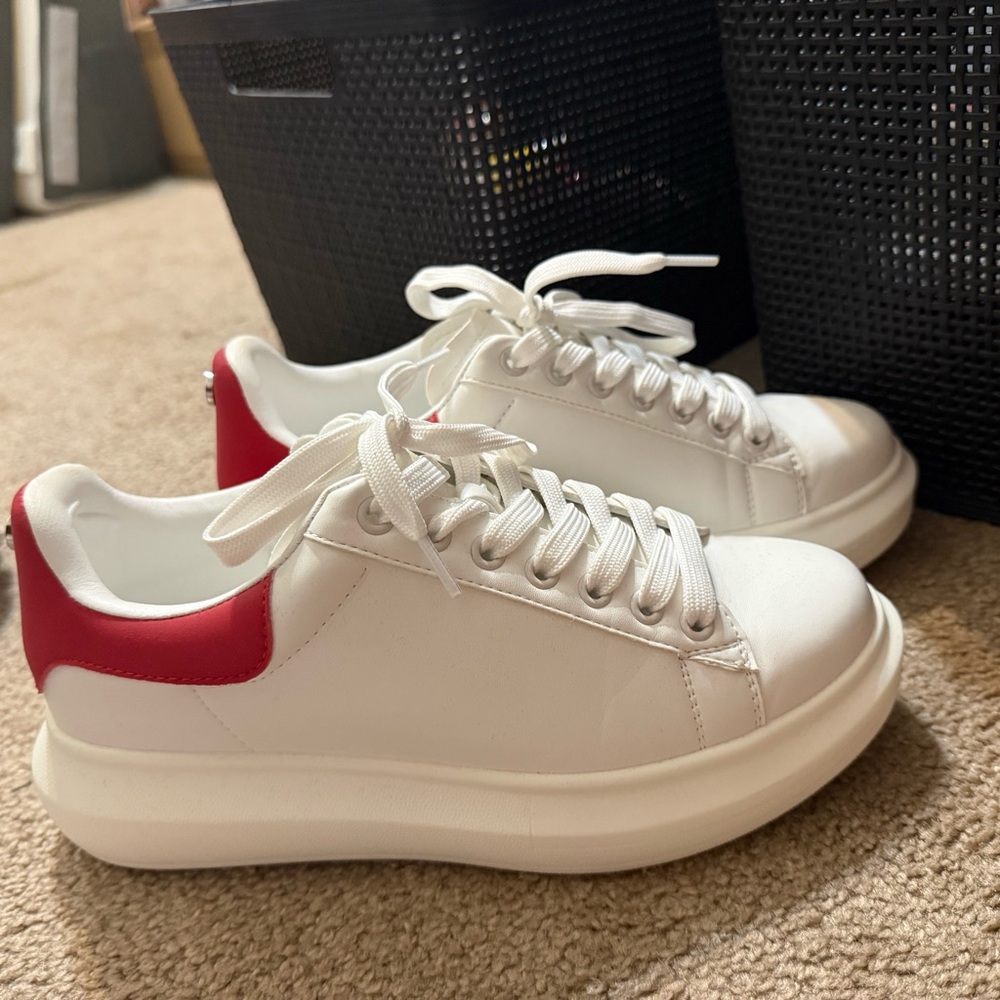 Steve Madden White and Red Sneakers